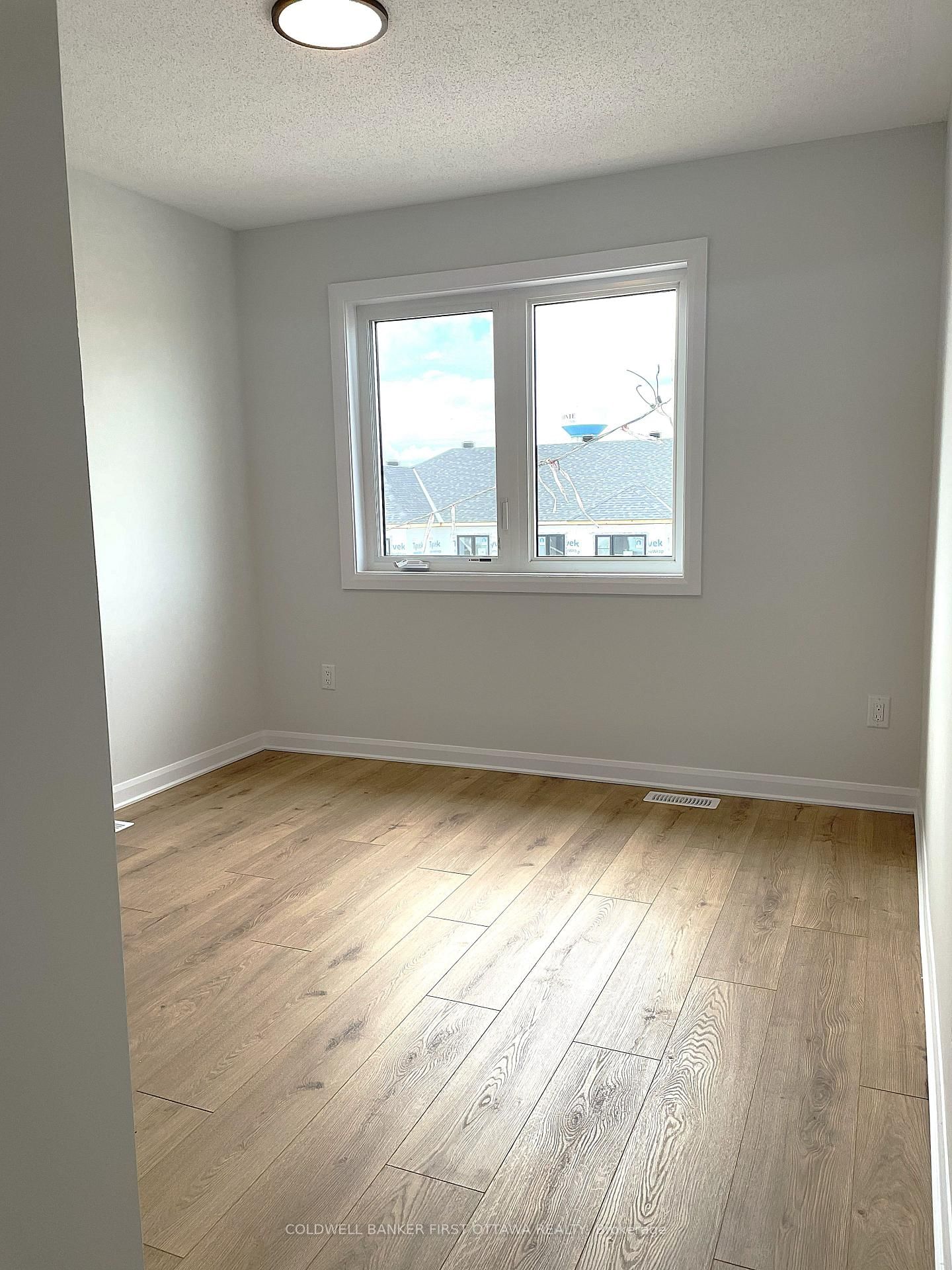 738 Harold Mathie Street • Almonte, ON photo 11