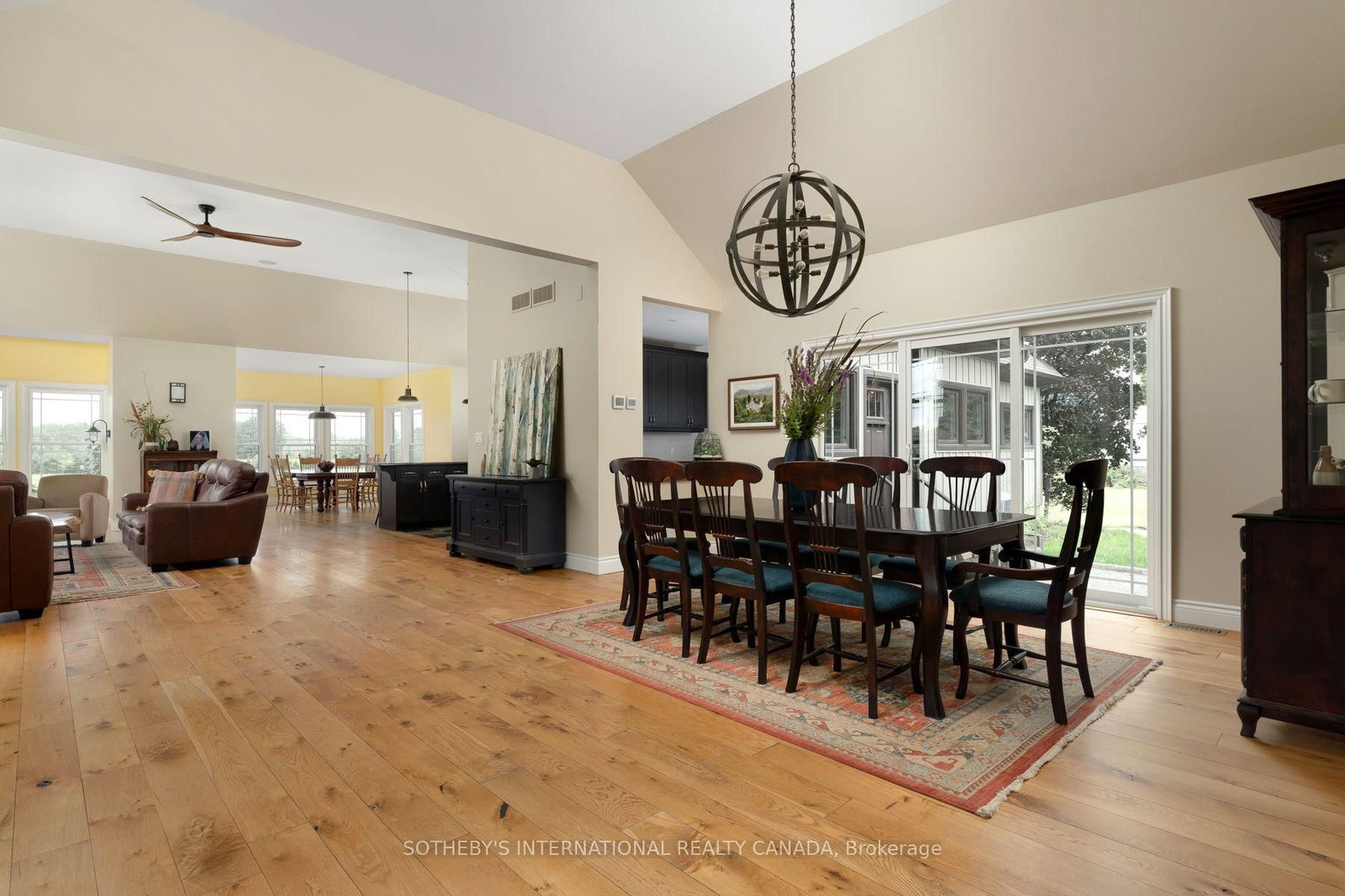 151 Concession 7 Road E • Hamilton, ON photo 10