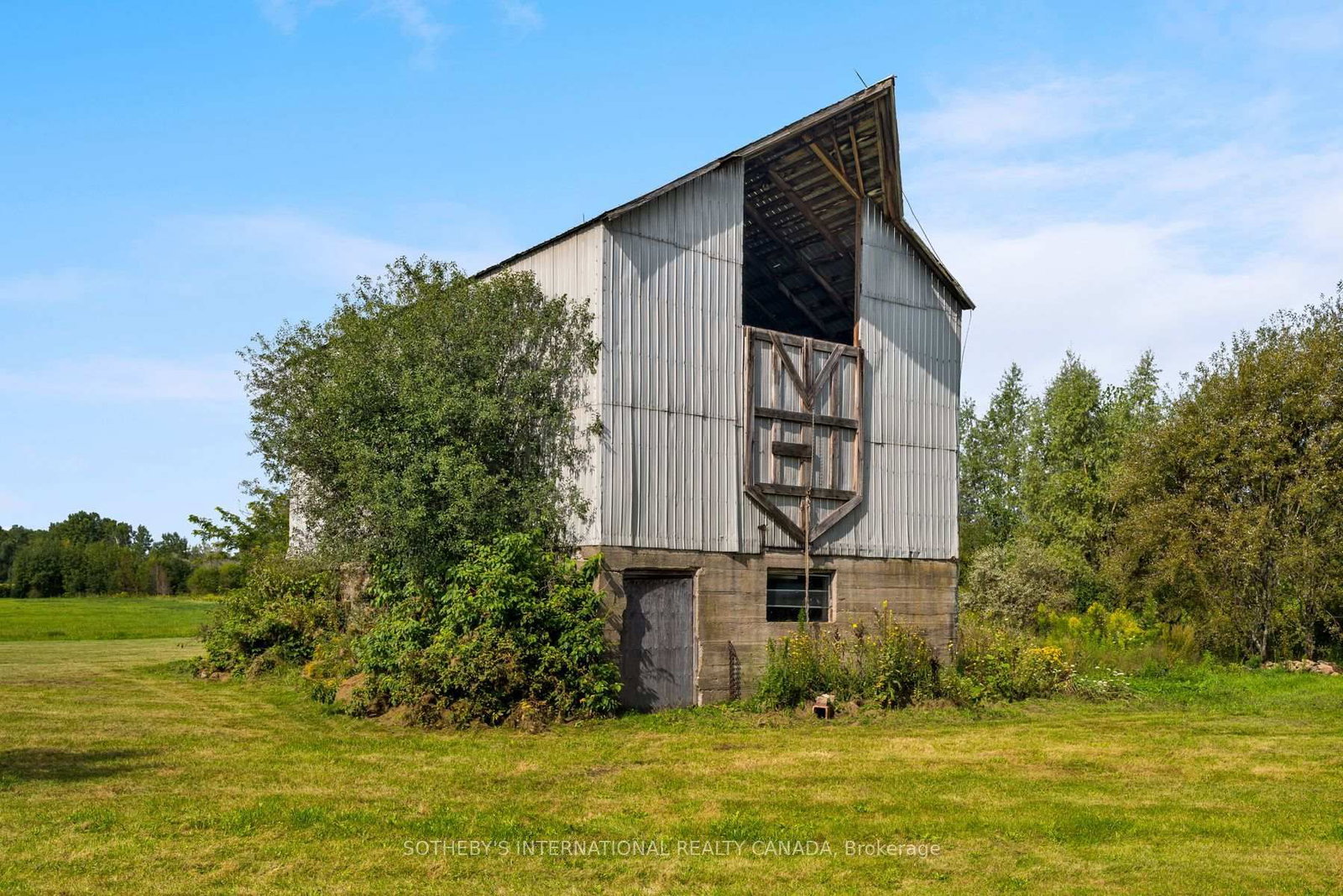 151 Concession 7 Road E • Hamilton, ON photo 48