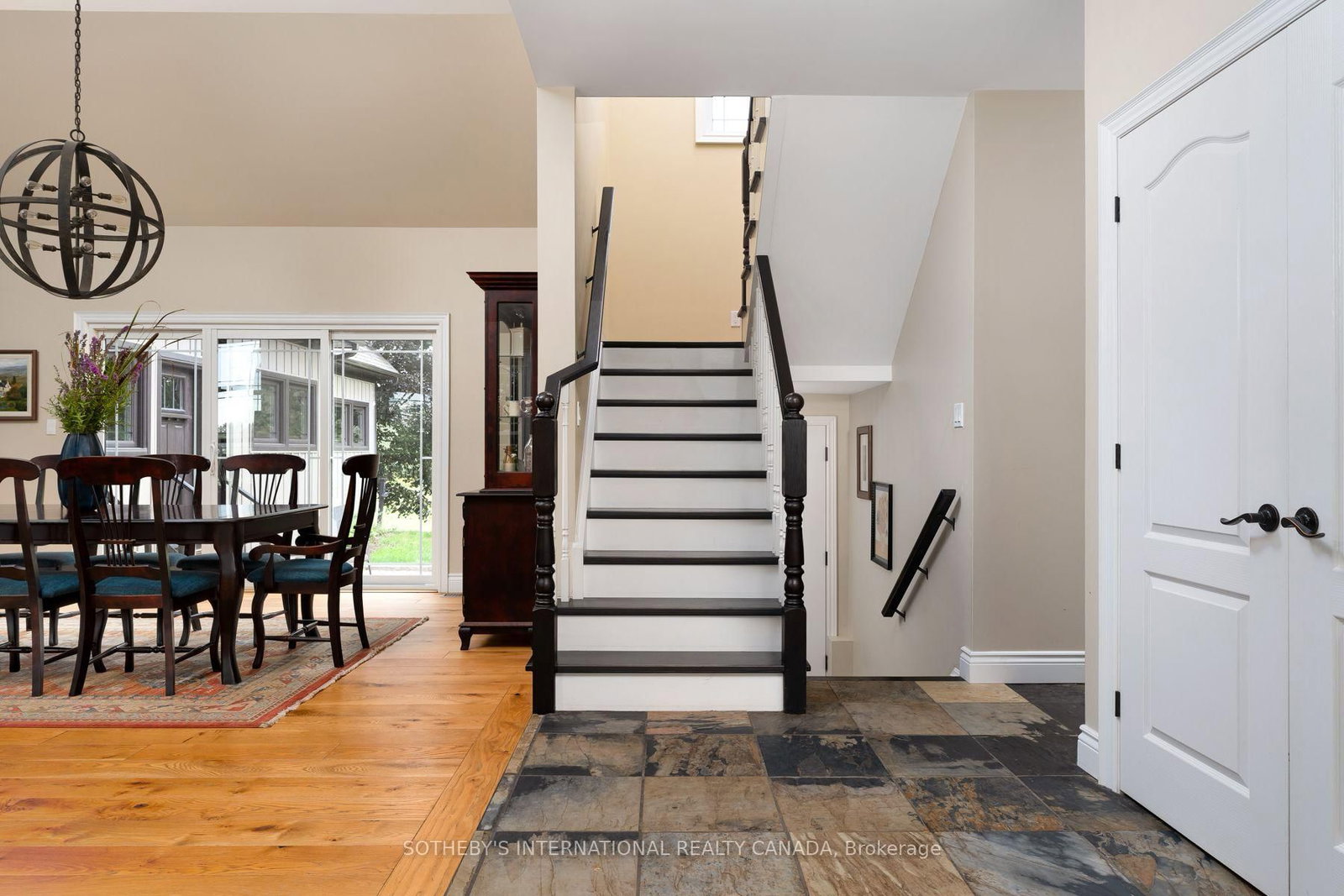 151 Concession 7 Road E • Hamilton, ON photo 9
