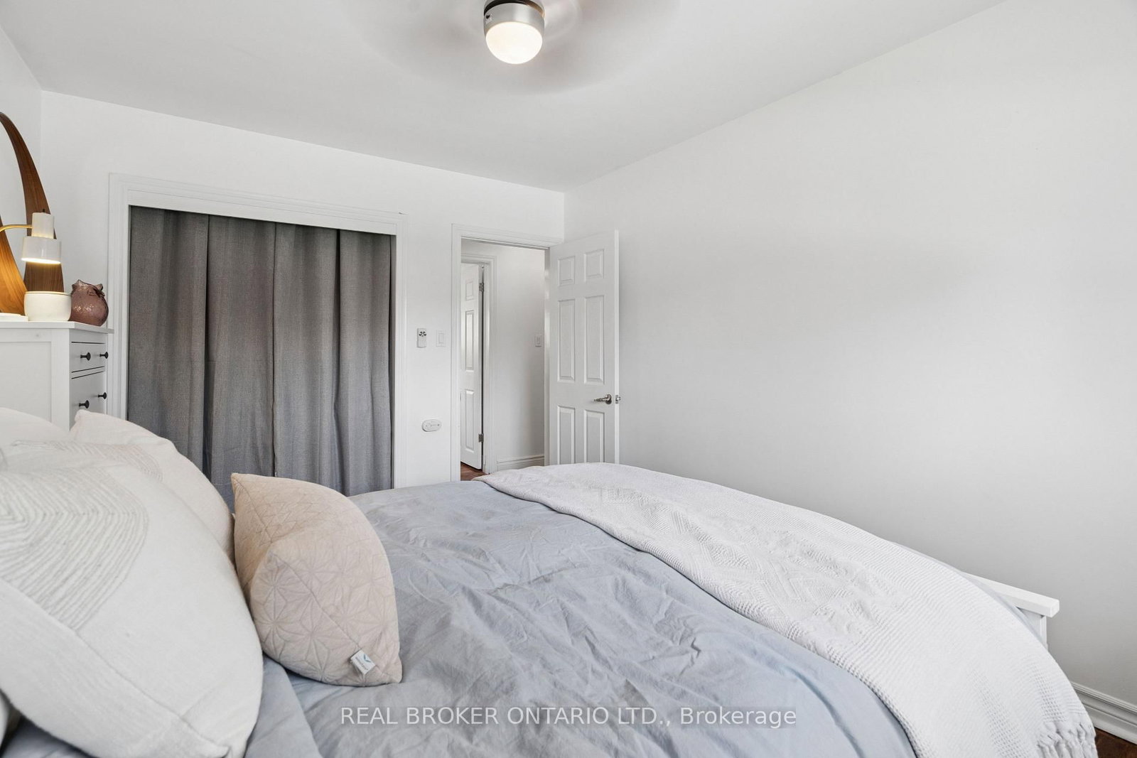 33 Patterson Avenue • Brantford, ON photo 22