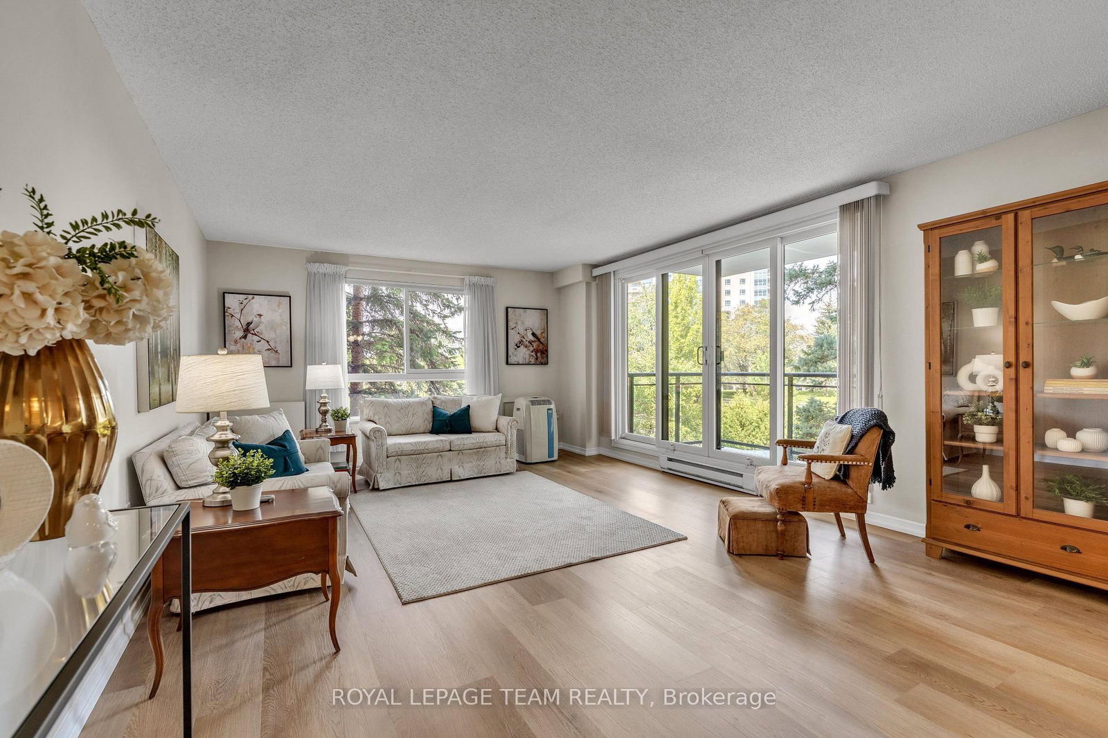 115 Barrett Court • #302 • Kingston, ON photo 4