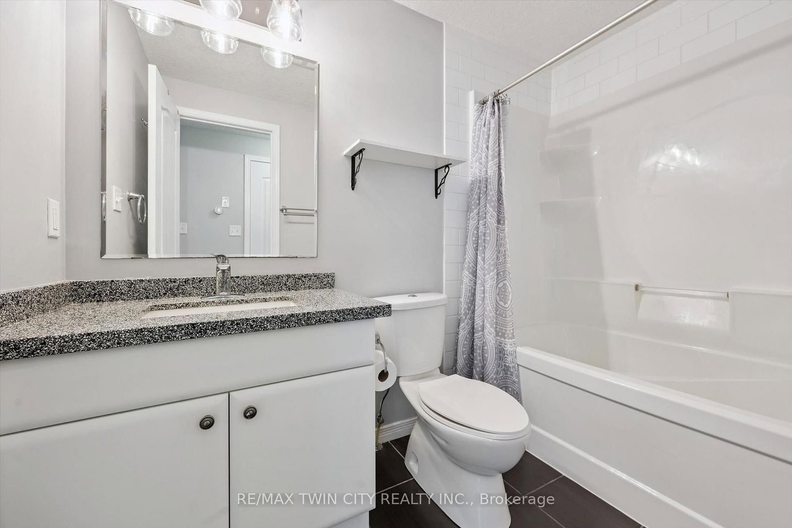 931 Glasgow Street • #33D • Kitchener, ON photo 17