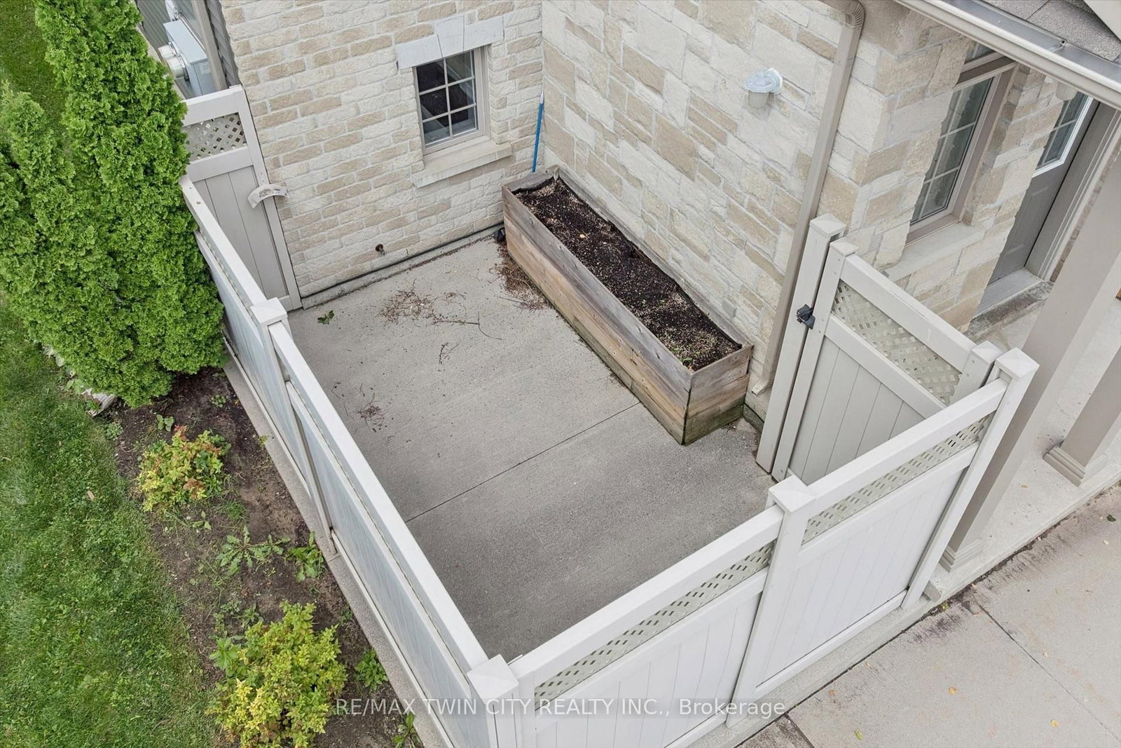931 Glasgow Street • #33D • Kitchener, ON photo 19
