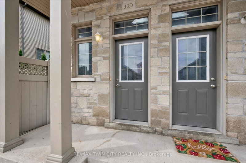 33D - 931 Glasgow Street