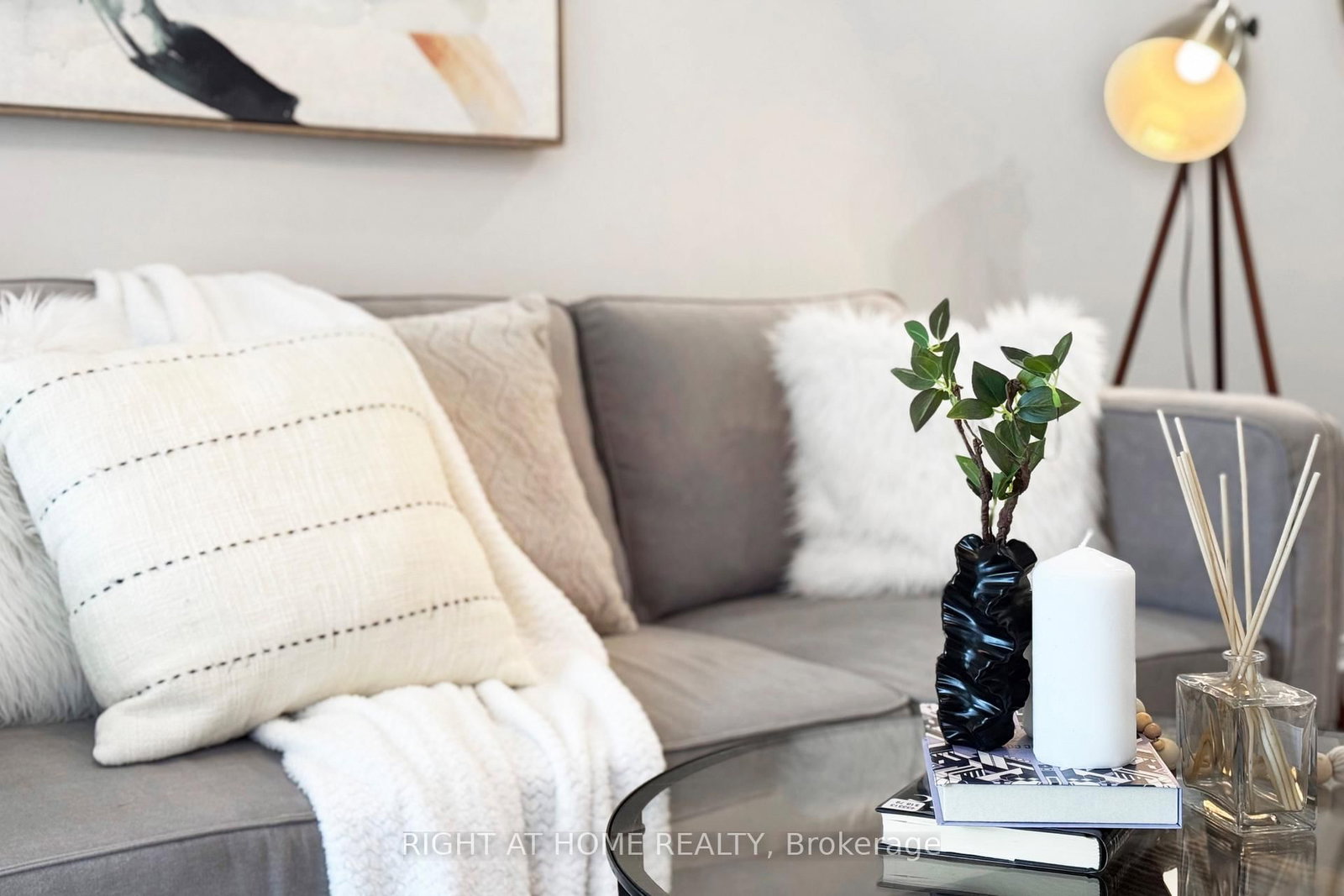 60 MALHOTRA Court • Ottawa, ON photo 14