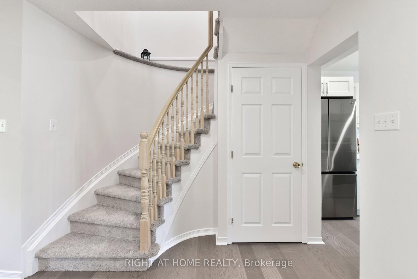 60 MALHOTRA Court • Ottawa, ON photo 19