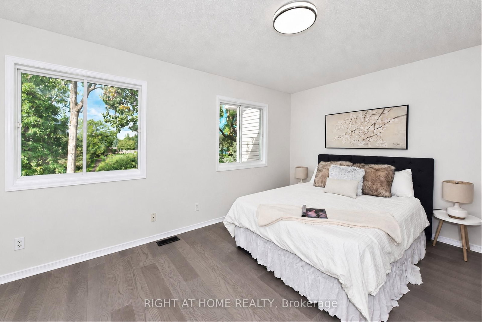 60 MALHOTRA Court • Ottawa, ON photo 22