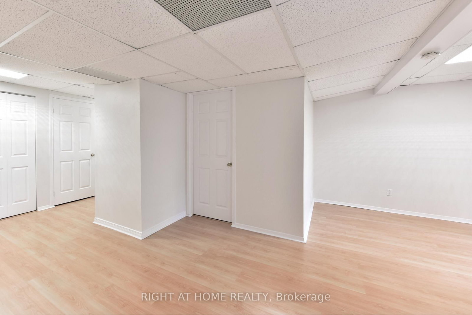 60 MALHOTRA Court • Ottawa, ON photo 31