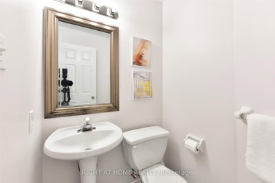 60 MALHOTRA Court • Ottawa, ON photo 6