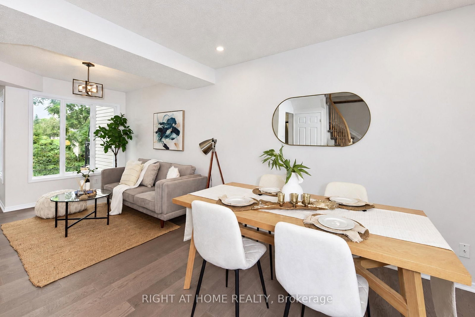 60 MALHOTRA Court • Ottawa, ON photo 8