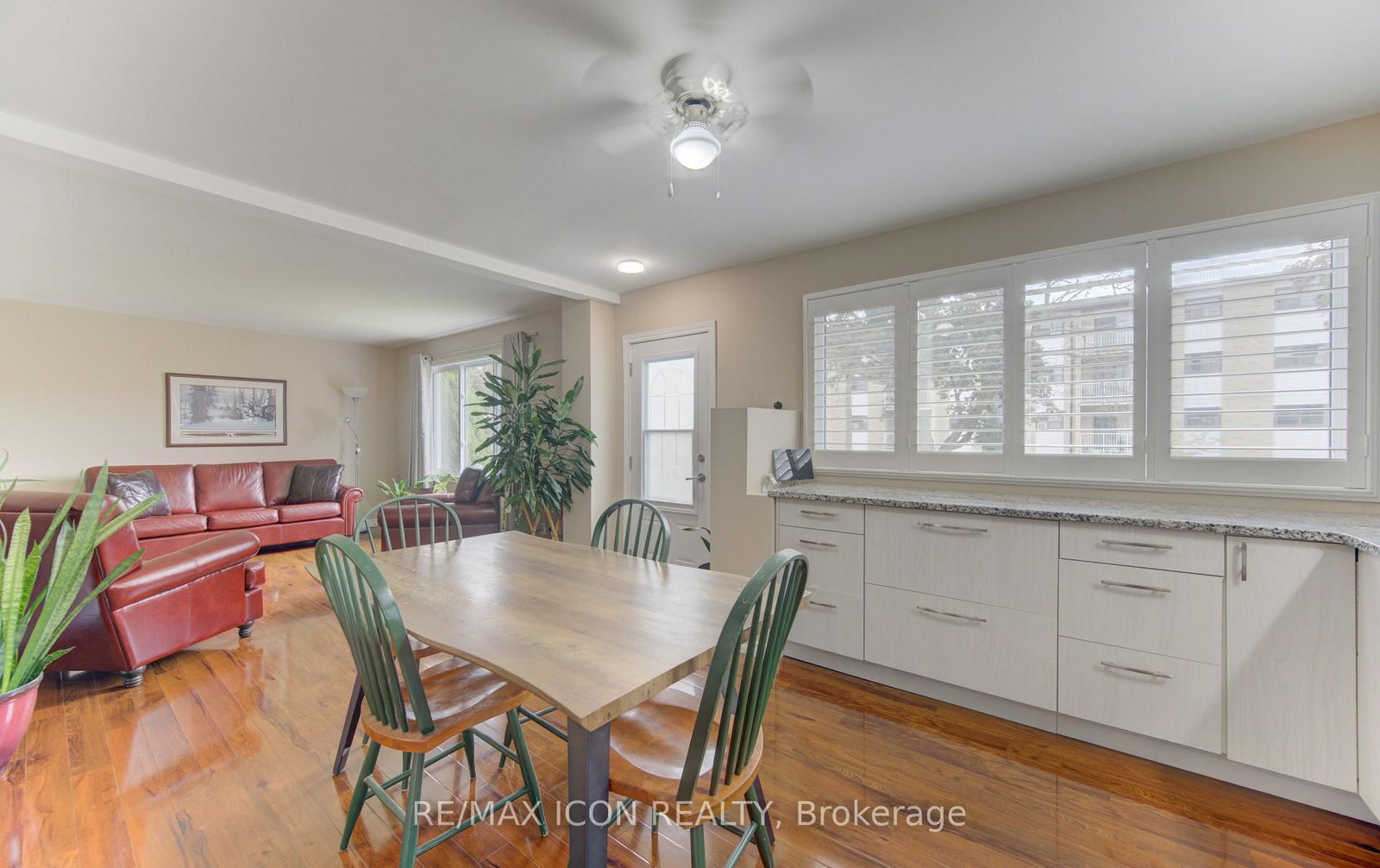 104 Mausser Avenue • Kitchener, ON photo 10