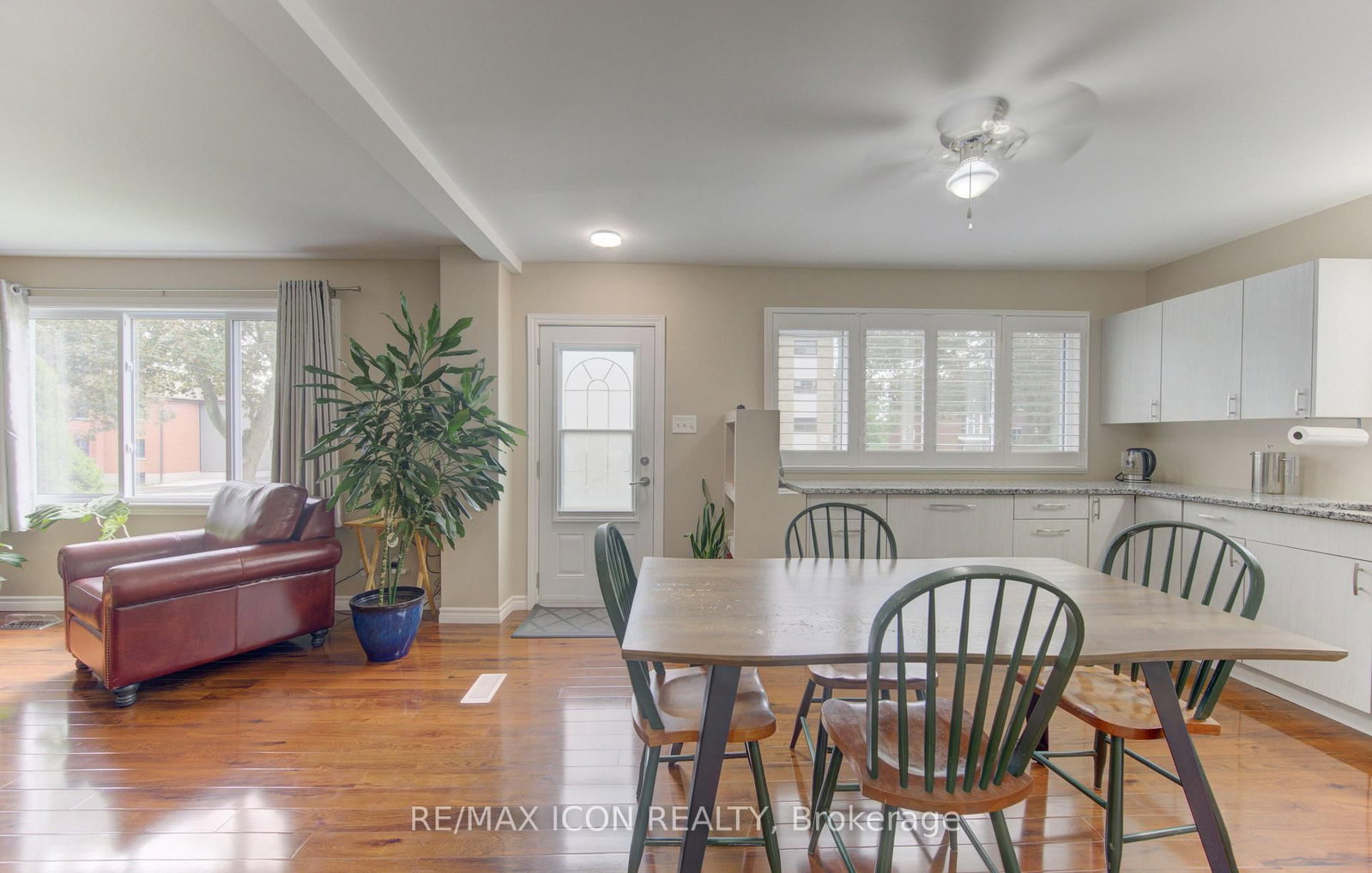 104 Mausser Avenue • Kitchener, ON photo 11