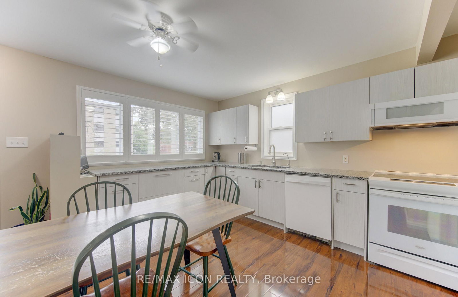 104 Mausser Avenue • Kitchener, ON photo 12