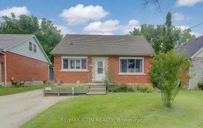 104 Mausser Avenue • Kitchener, ON photo 4