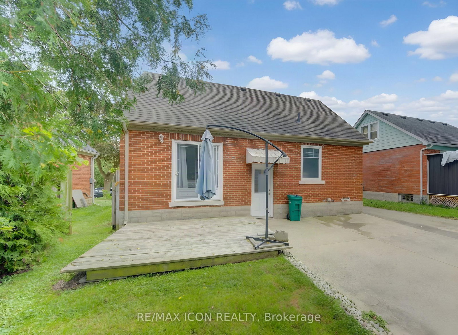 104 Mausser Avenue • Kitchener, ON photo 40