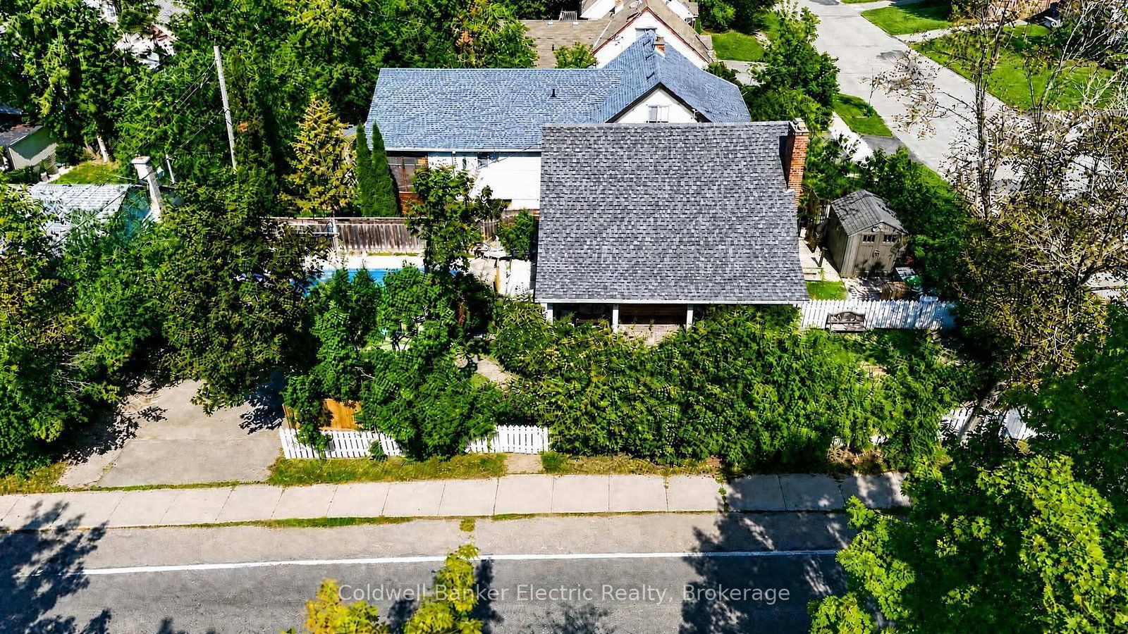 603 Ludgate Street • Peterborough, ON photo 42