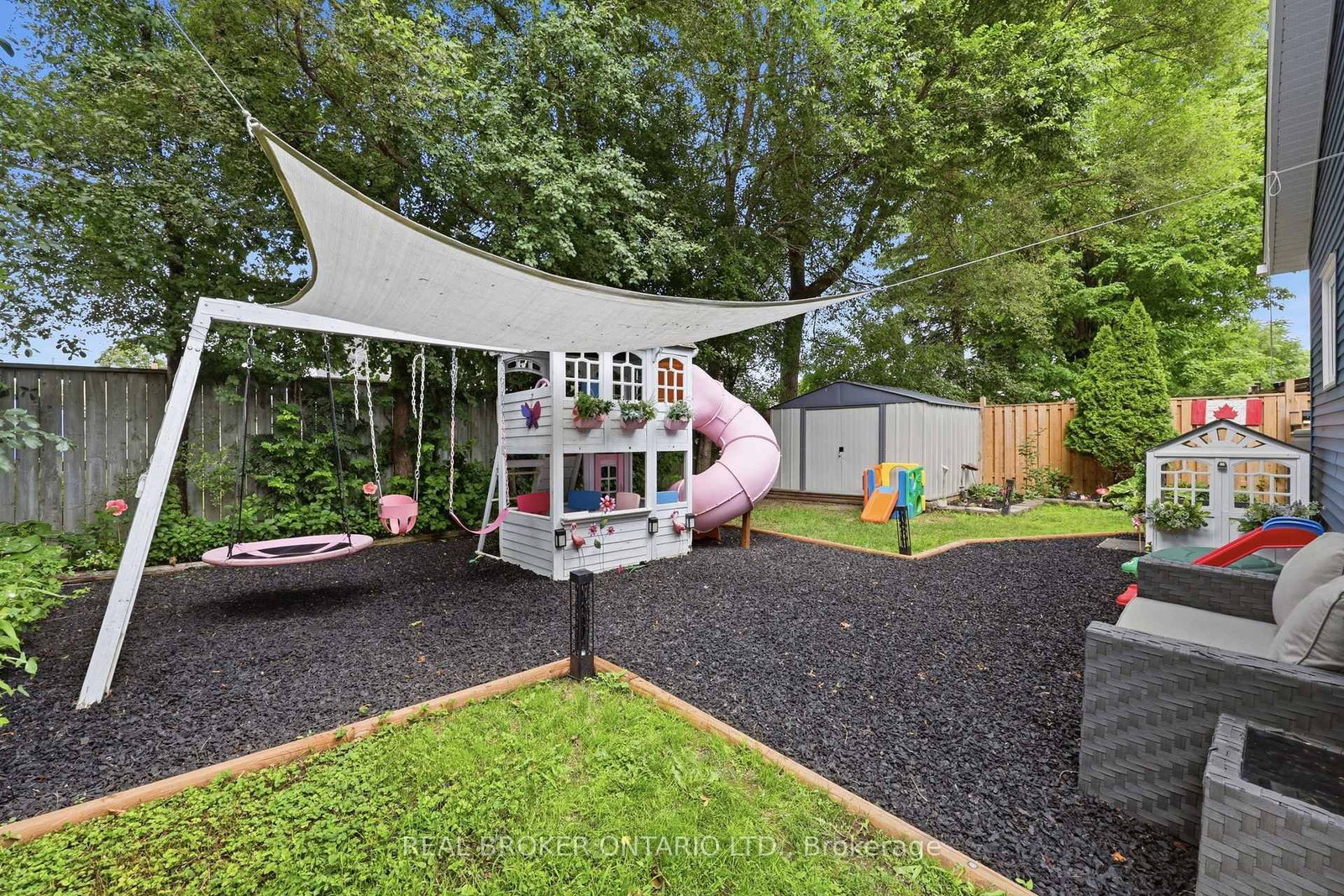 21 Ridgewood Avenue • Guelph, ON photo 26