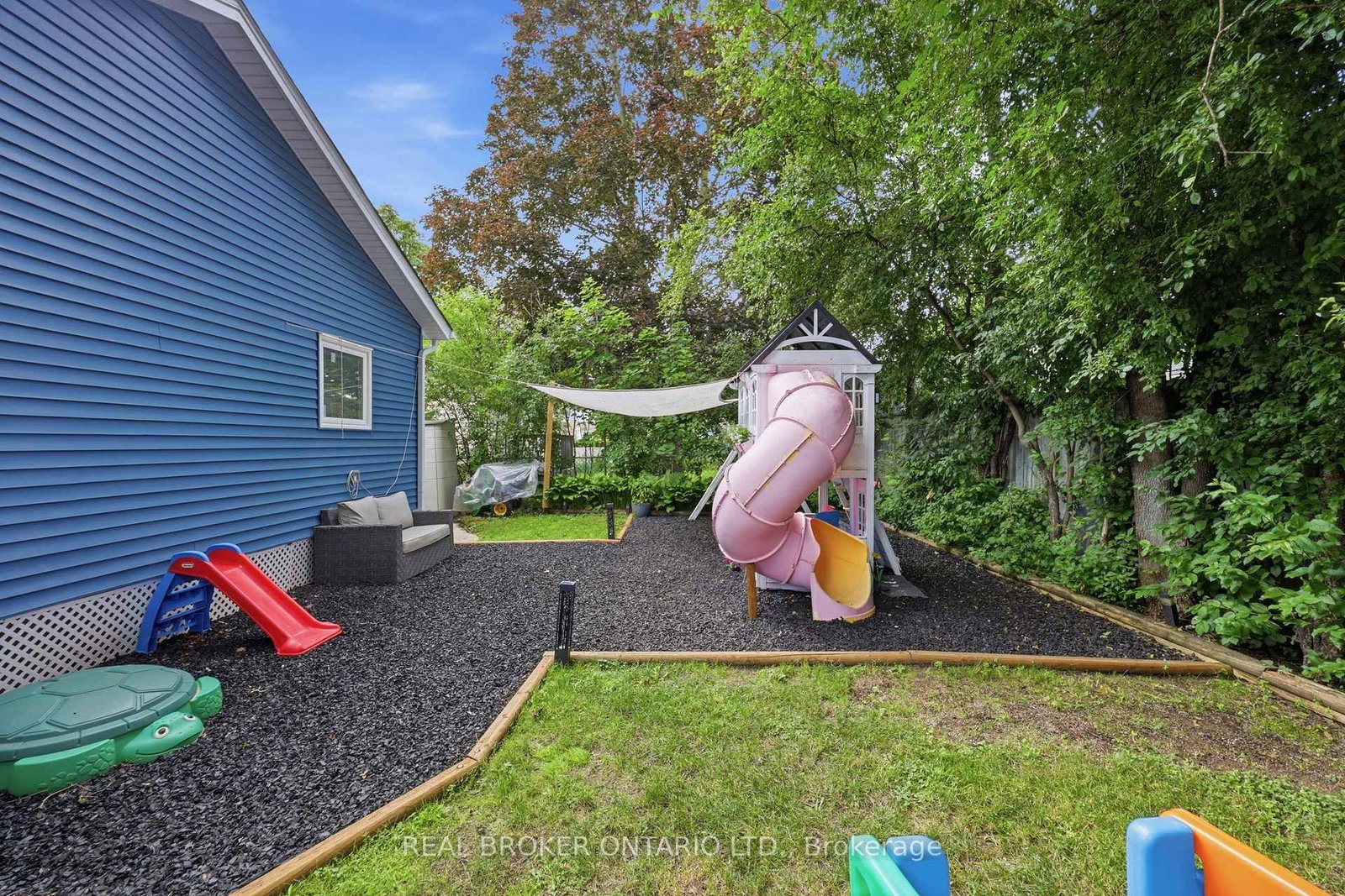 21 Ridgewood Avenue • Guelph, ON photo 31