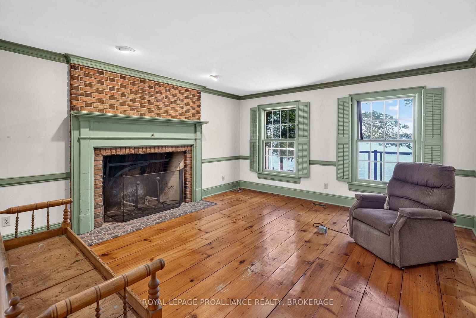 110 Lakeshore Boulevard • Kingston, ON photo 13