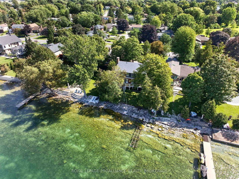 110 Lakeshore Boulevard