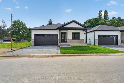 Detached House for sale at 4-430 Head Street, Strathroy-Caradoc, Ontario, N7G 2K2 - NE - MLS: X13762878