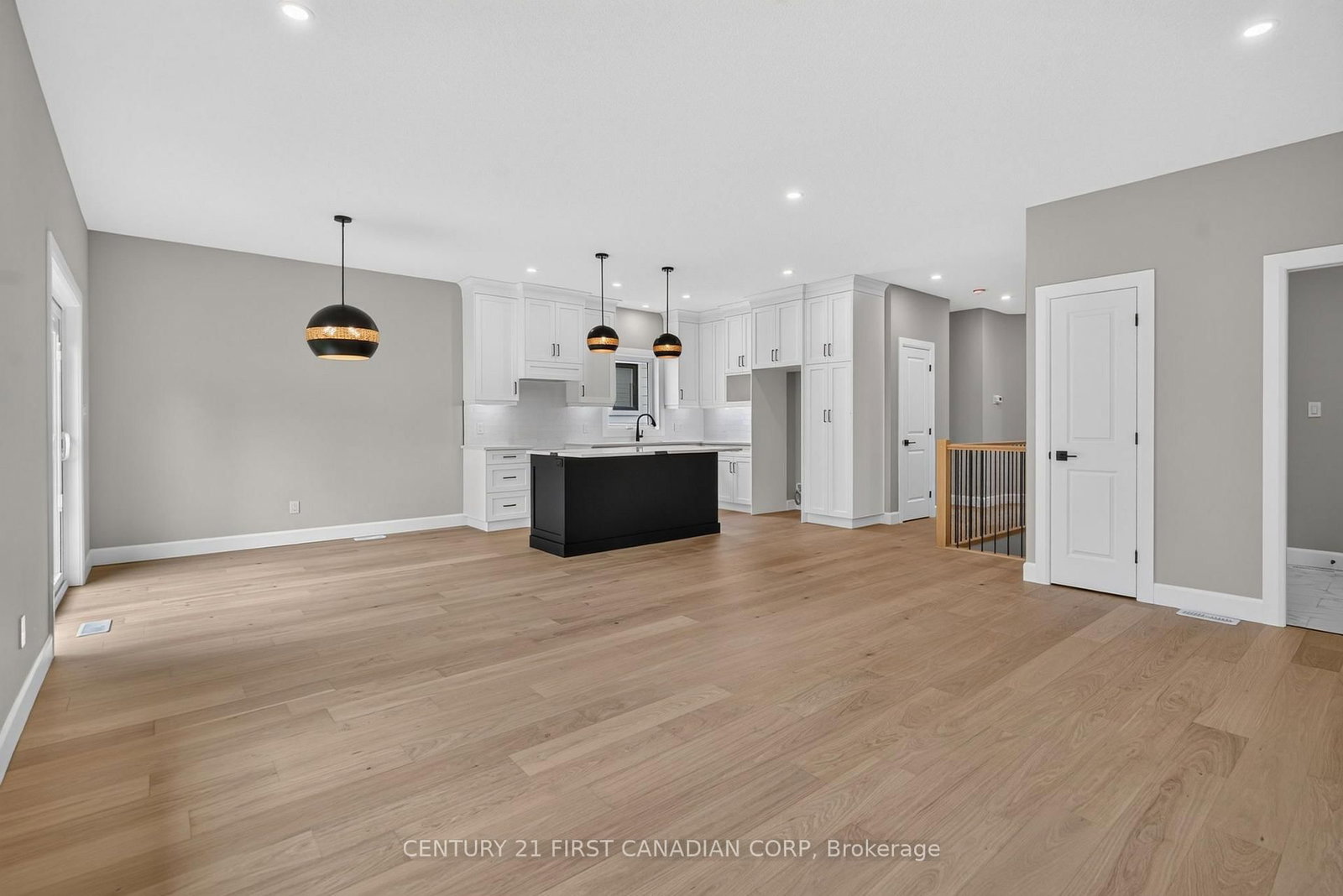 430 Head Street N • #4 • Strathroy-Caradoc, ON photo 10