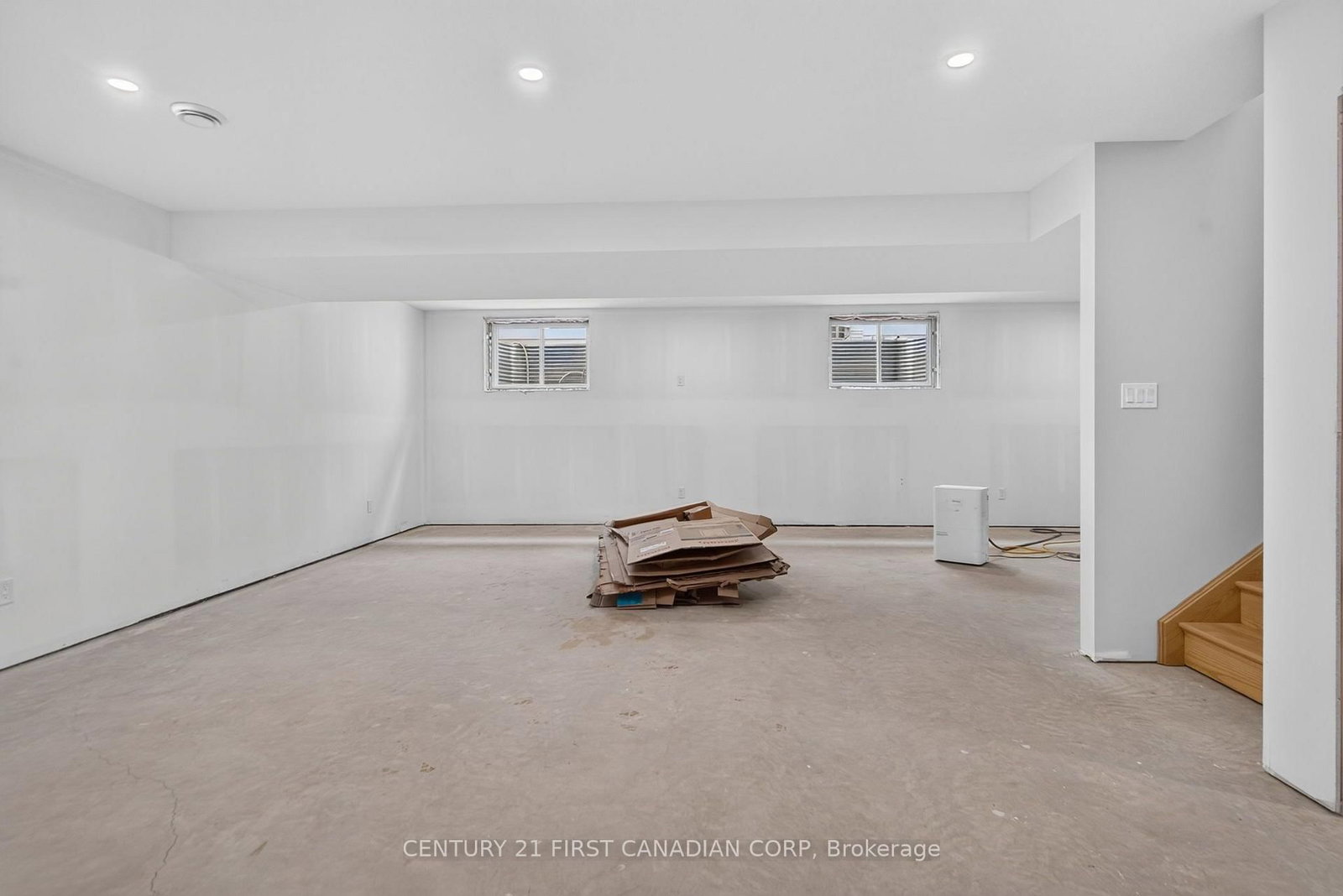 430 Head Street N • #4 • Strathroy-Caradoc, ON photo 31