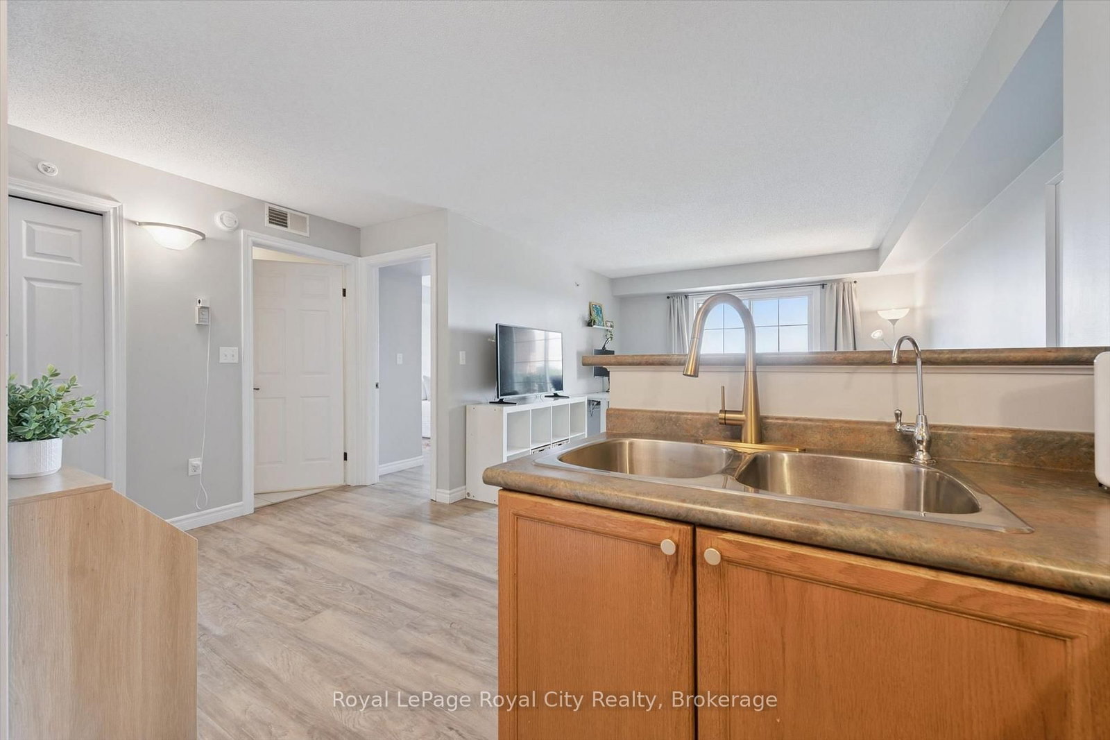 415 Grange Road • #408 • Guelph, ON photo 27