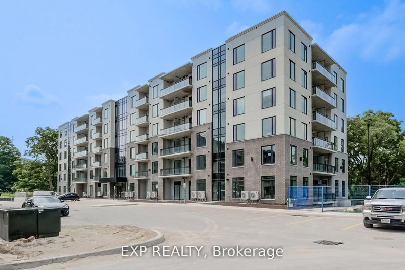 516 - 103 Roger Street