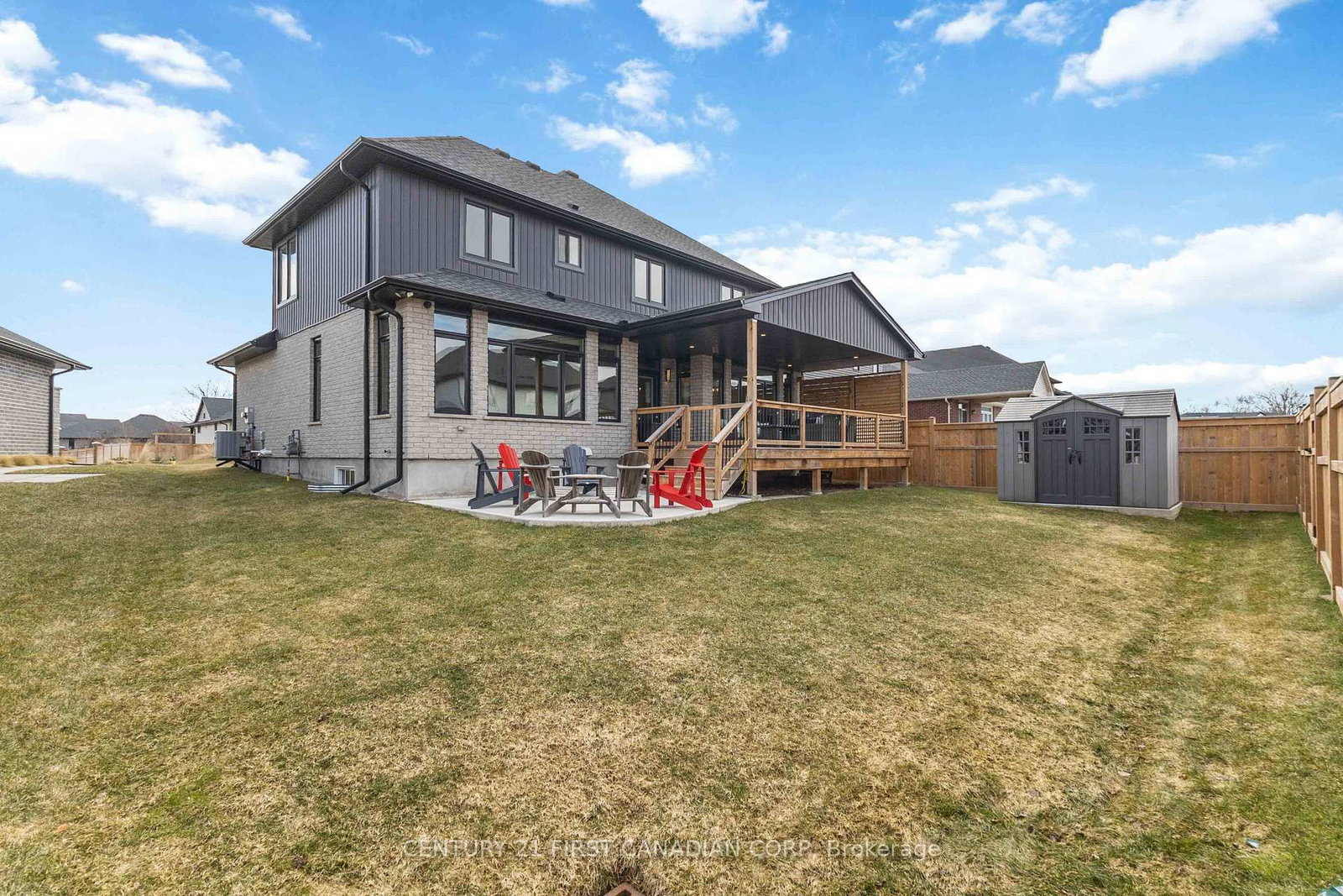 52 Royal Dornoch Drive • St. Thomas, ON photo 44