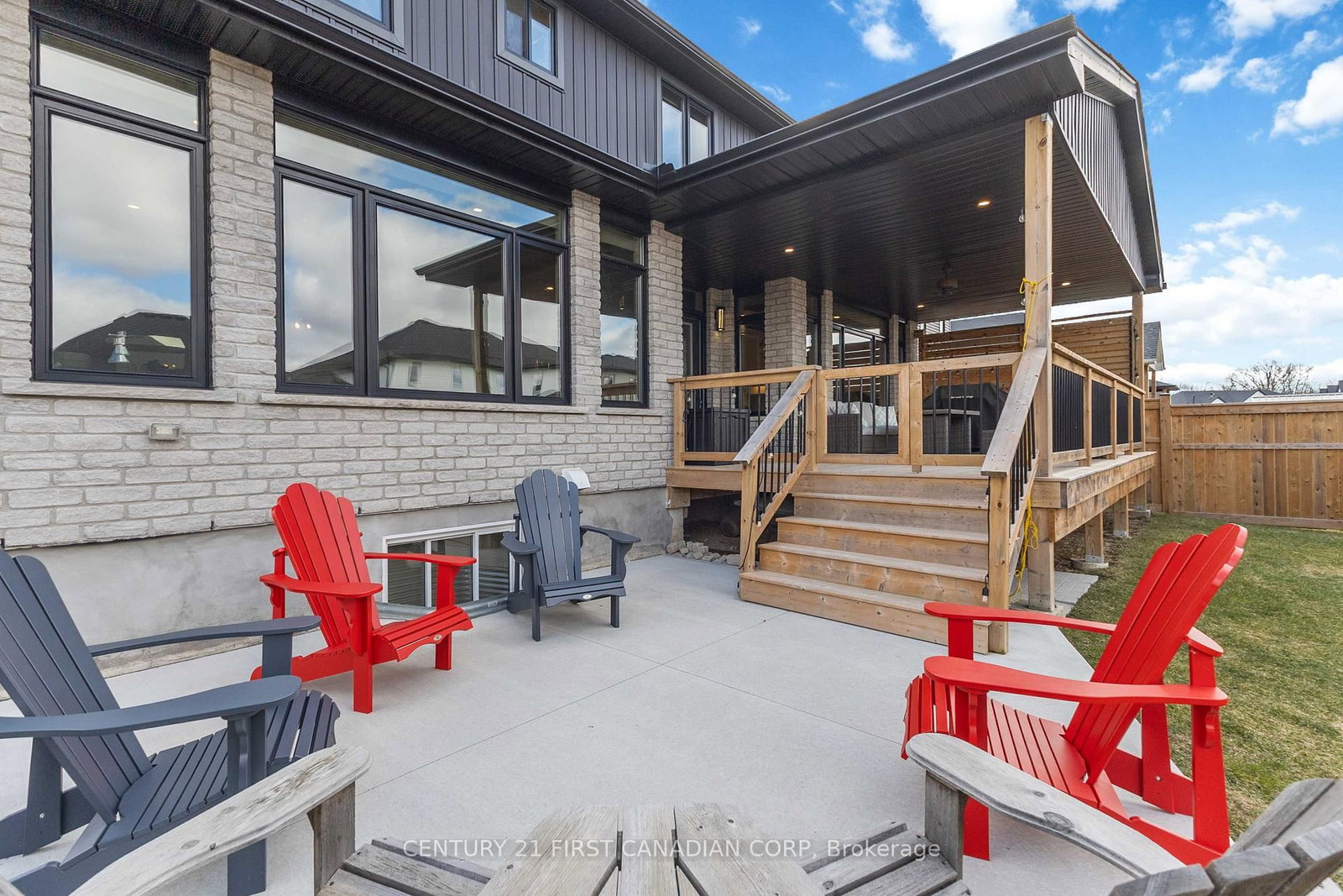 52 Royal Dornoch Drive • St. Thomas, ON photo 49