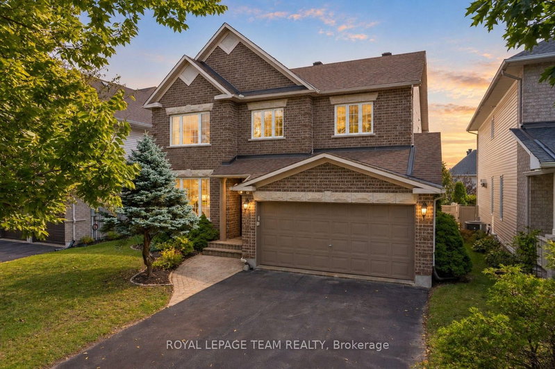 32 Glenrill Place