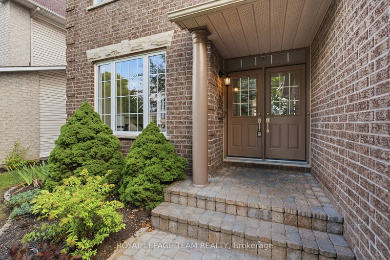 32 Glenrill Place