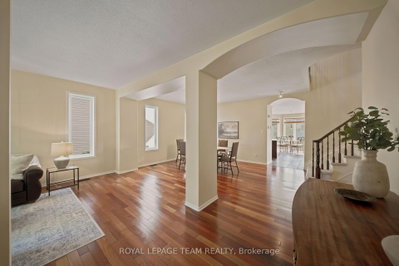 32 Glenrill Place • Ottawa, ON photo 4