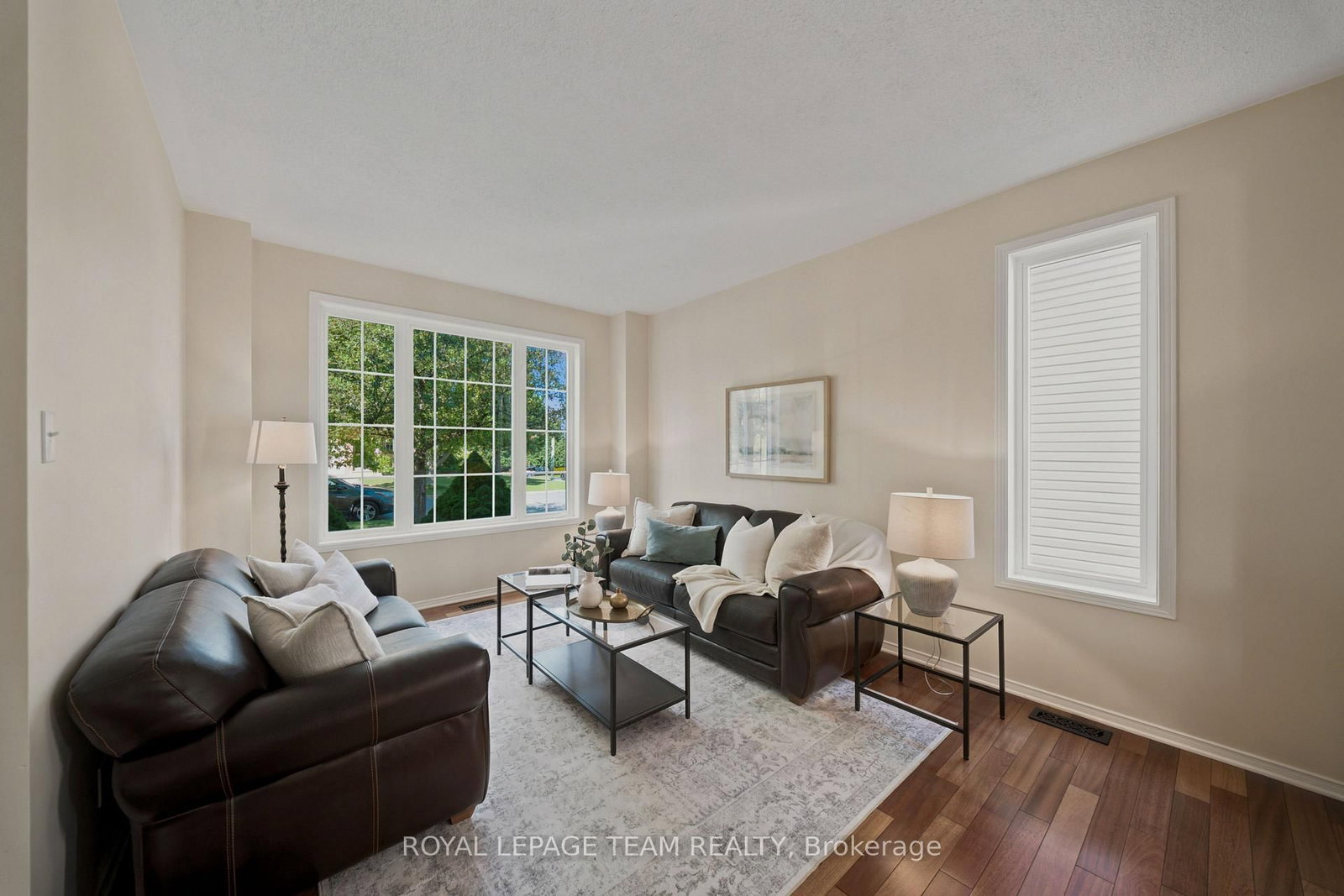 32 Glenrill Place • Ottawa, ON photo 6
