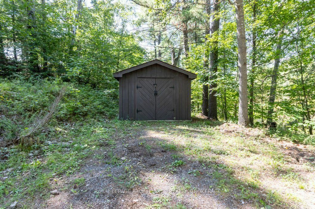 353 Frye Lane • Perth Road, ON photo 44