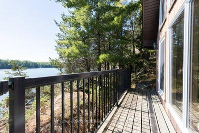 353 Frye Lane • Perth Road, ON photo 6