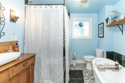 178 Bartlett Lake Road • Ryerson, ON photo 9