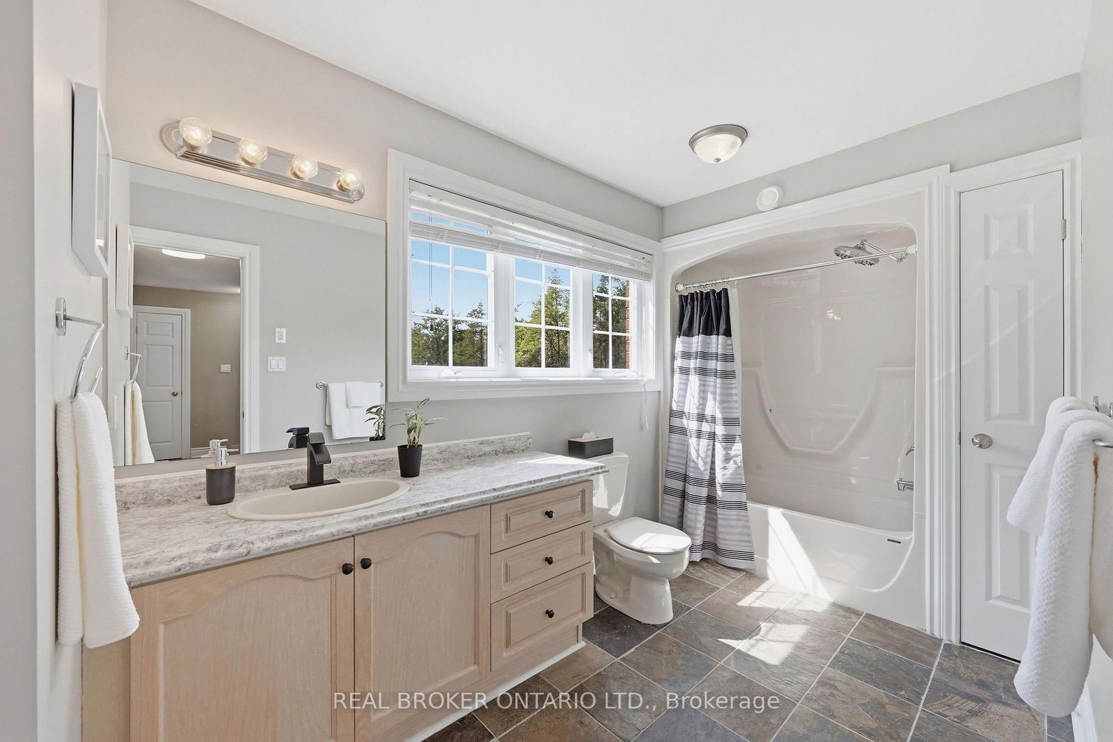 177 Grey Fox Drive • Carp, ON photo 33