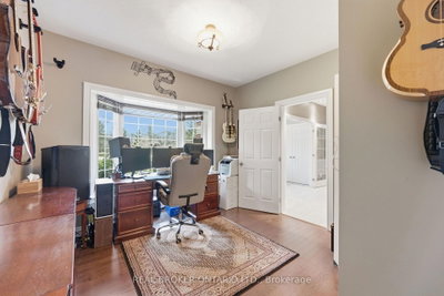 177 Grey Fox Drive • Carp, ON photo 9