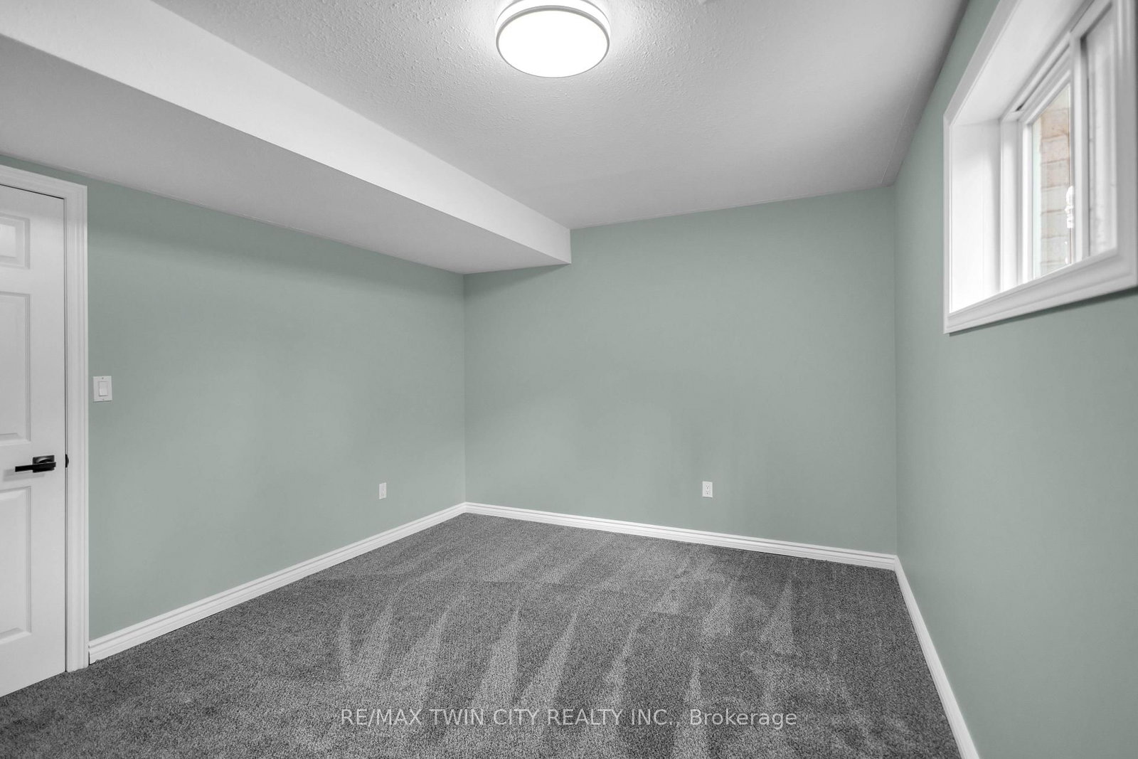 4 Dowden Avenue • Brantford, ON photo 30