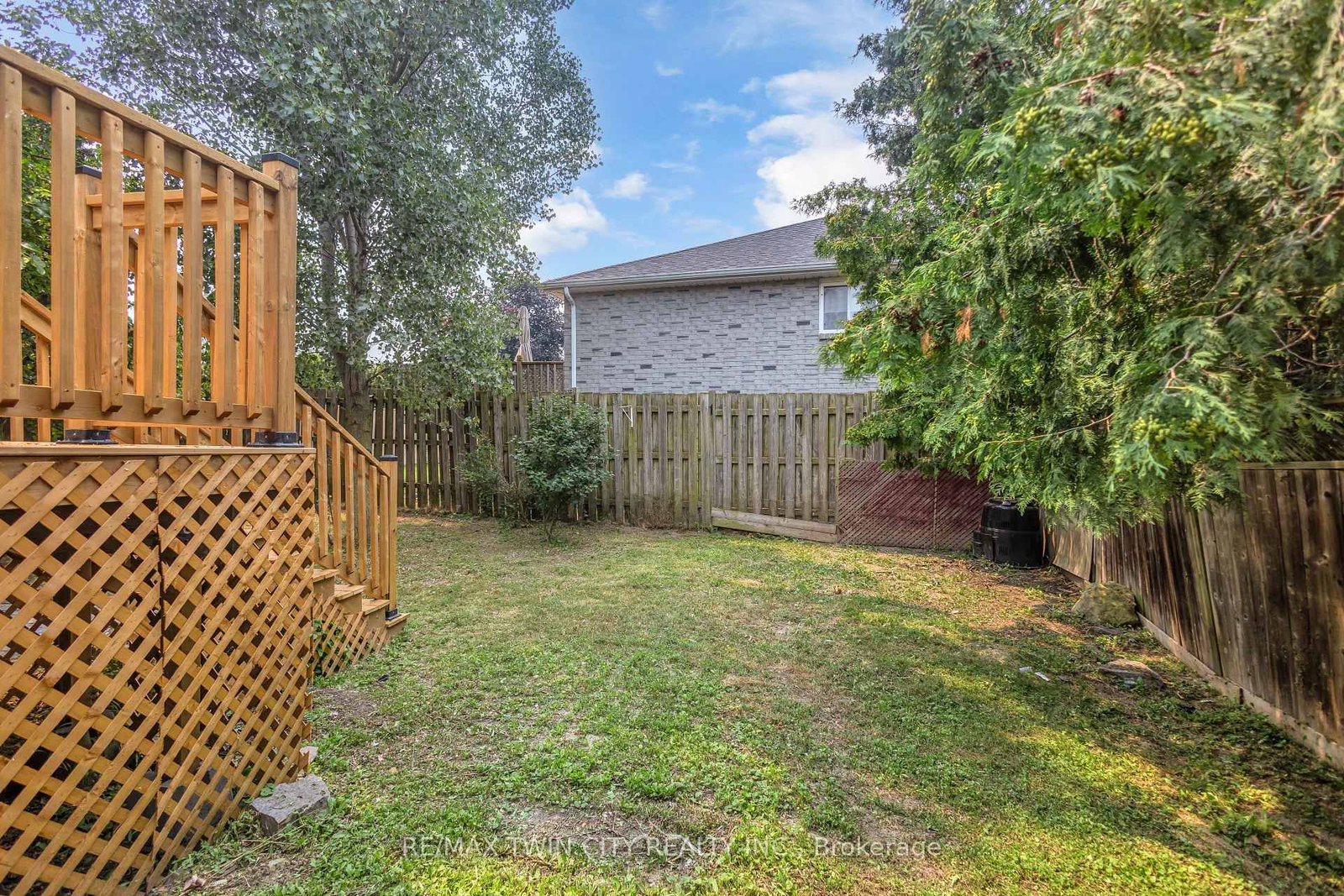 4 Dowden Avenue • Brantford, ON photo 41