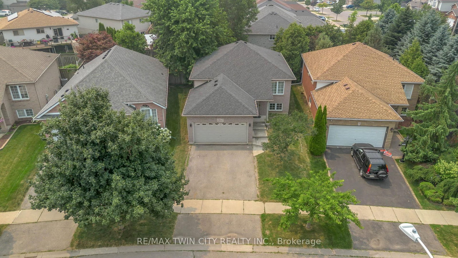 4 Dowden Avenue • Brantford, ON photo 44