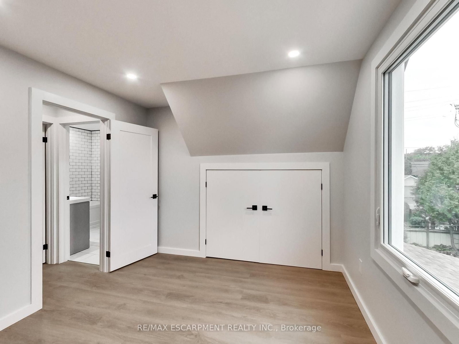 67 Cope Street • Hamilton, ON photo 28