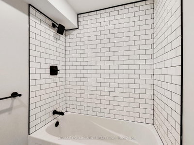 67 Cope Street • Hamilton, ON photo 9