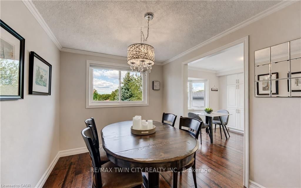 11 WOODBOROUGH Place • Cambridge, ON photo 11