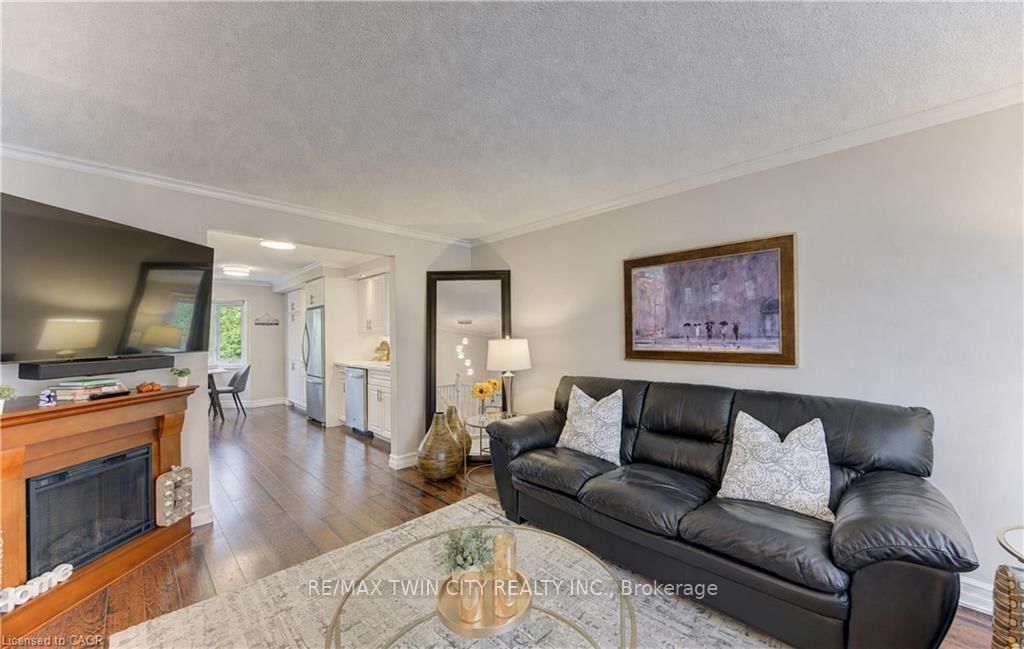 11 WOODBOROUGH Place • Cambridge, ON photo 14