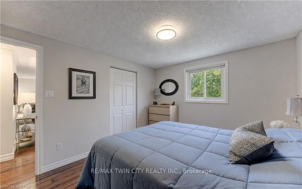 11 WOODBOROUGH Place • Cambridge, ON photo 19