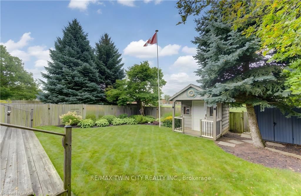 11 WOODBOROUGH Place • Cambridge, ON photo 37